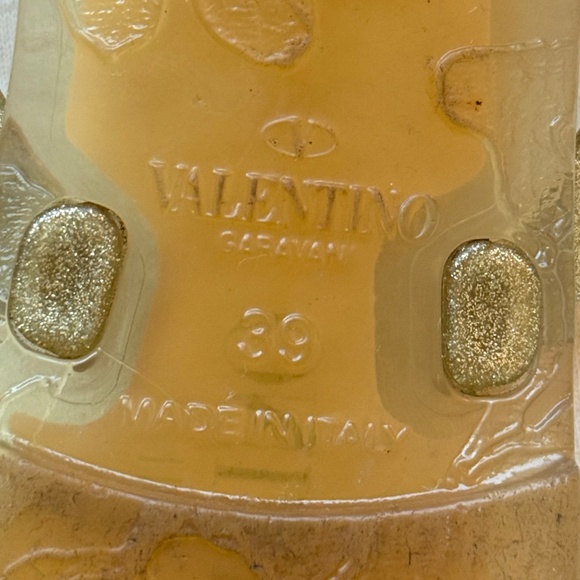 Women’s Valentino rock, stud, jelly flip-flops - Picture 7 of 8